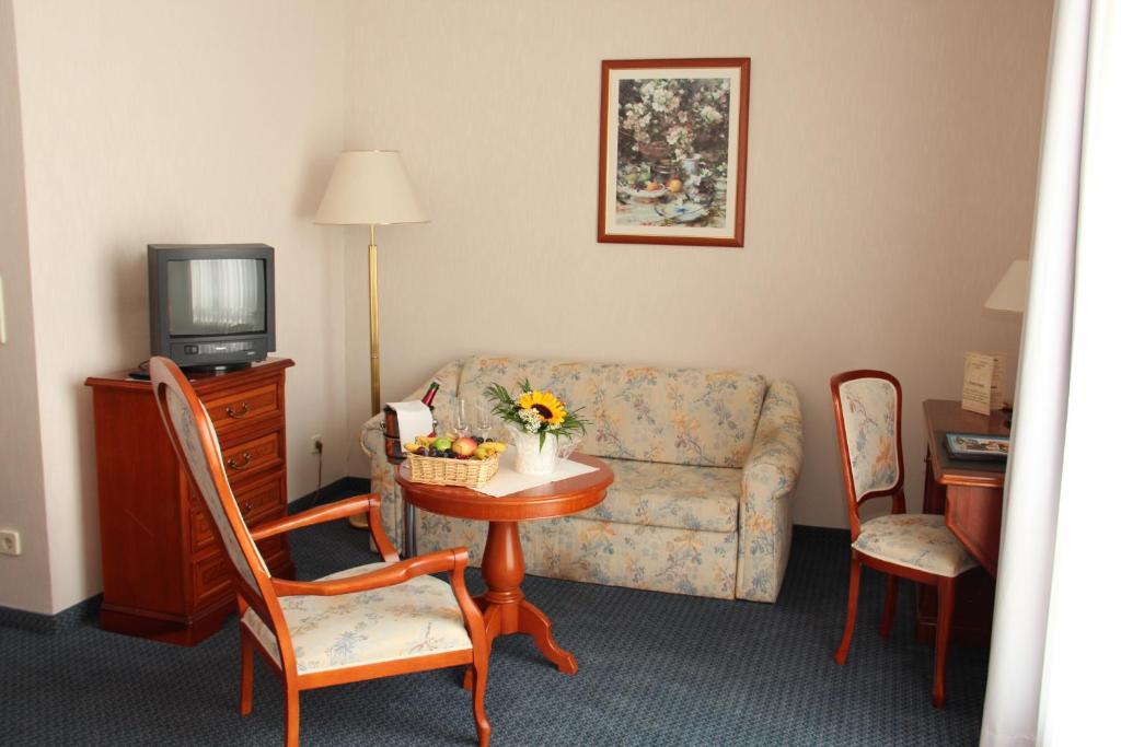 Hotel Ascania Aschersleben Habitación foto